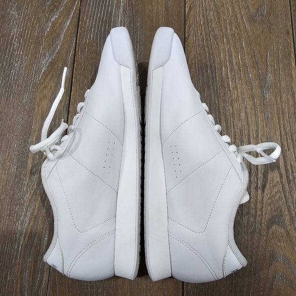 Reebok Princess Women's White Leather sneakers size 7.5 - Picture 5 of 9
